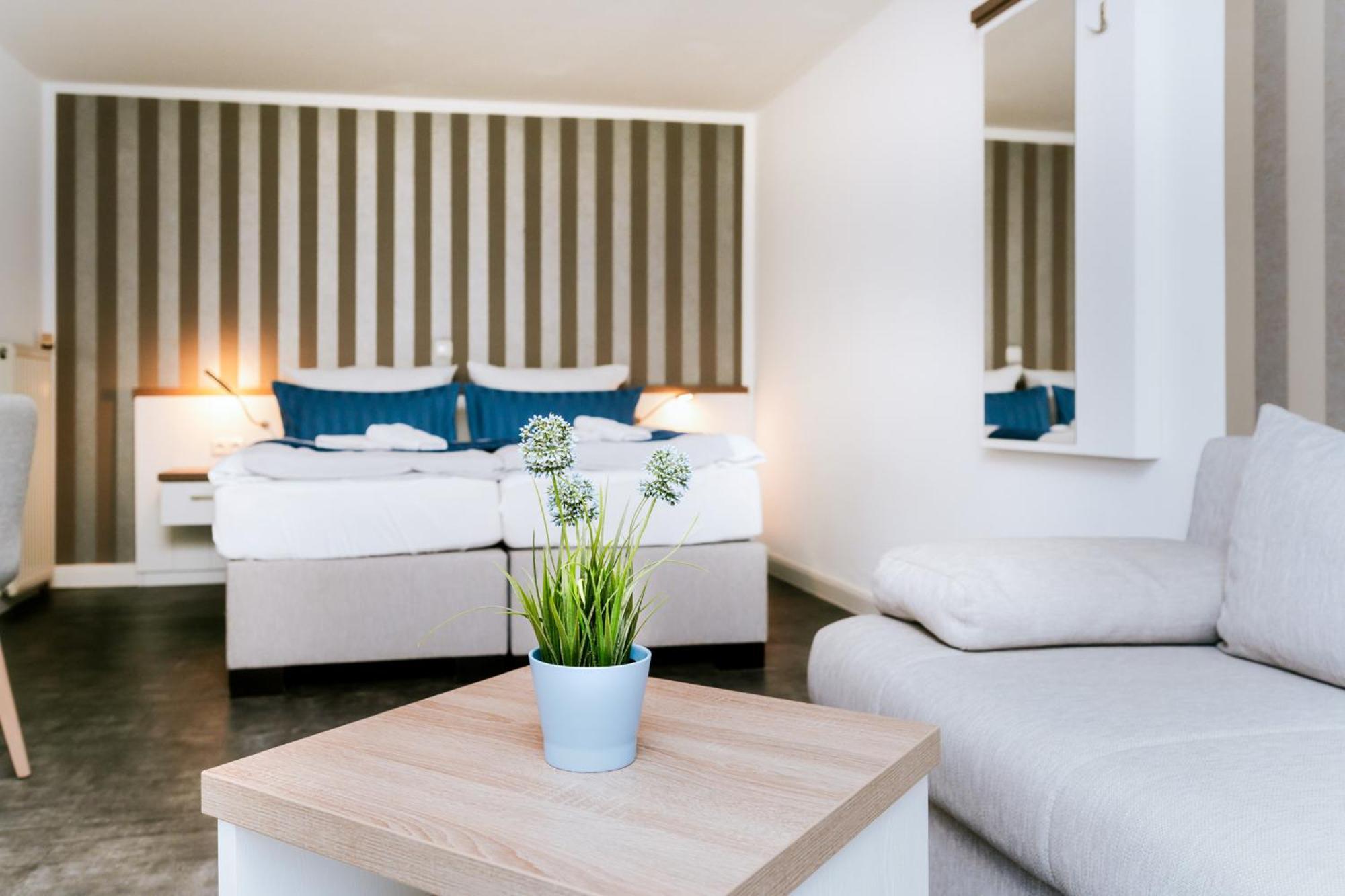 Hotel Zur Seemoewe Kirchdorf  Экстерьер фото