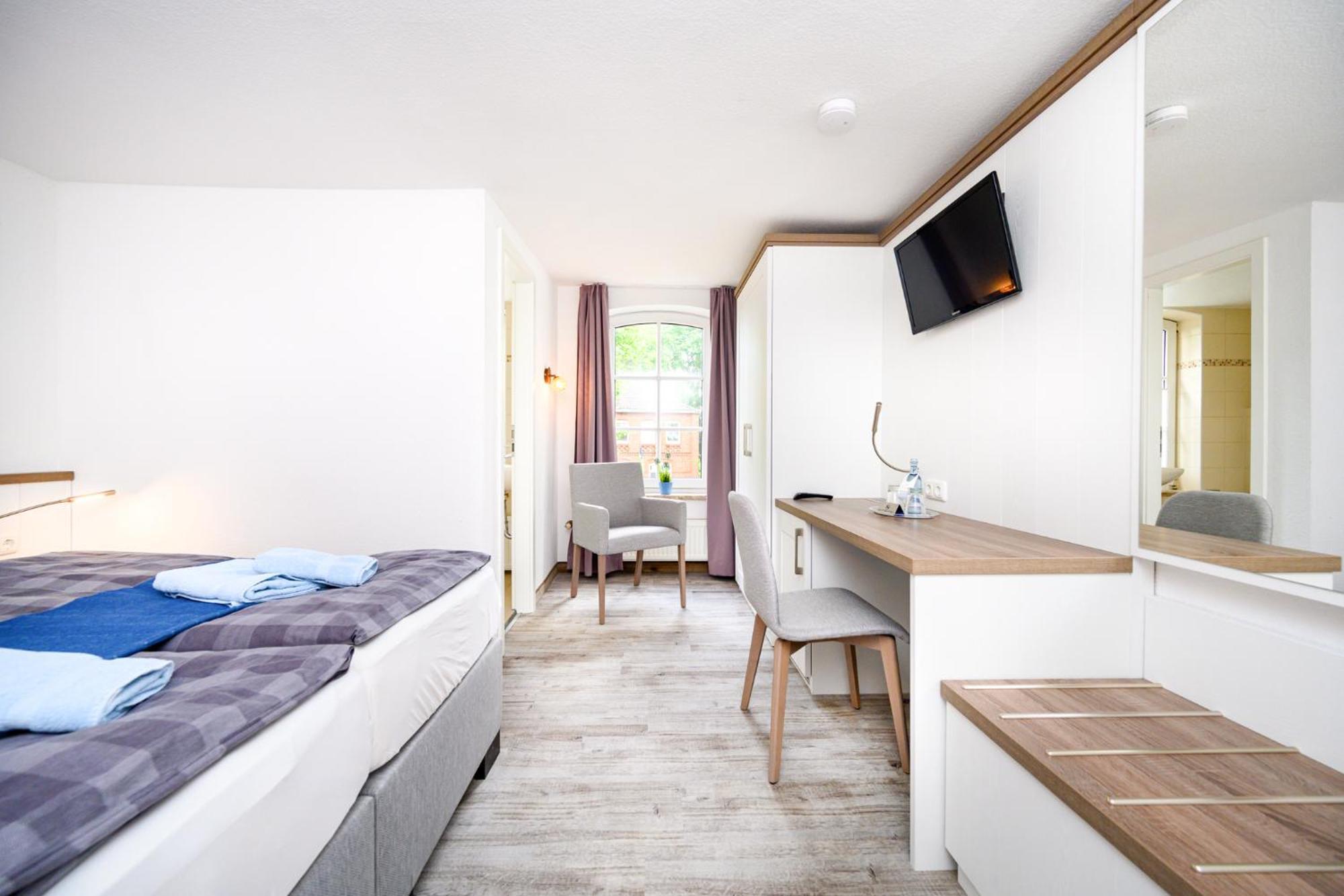 Hotel Zur Seemoewe Kirchdorf  Экстерьер фото